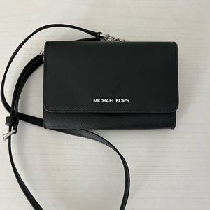 Michael Kors Crossbody Phone Case Bag